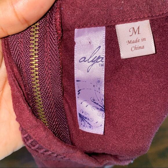 Alya Boho Embroidered Halter Faux Suede Mini Dress Size Medium Burgundy - Picture 8 of 8